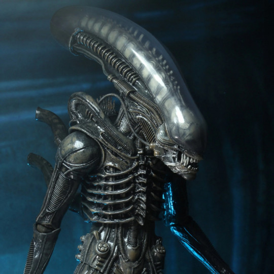 Neca Ultimate 0 Alien 40Th Anniversary Big Chap (1:4 Scale)