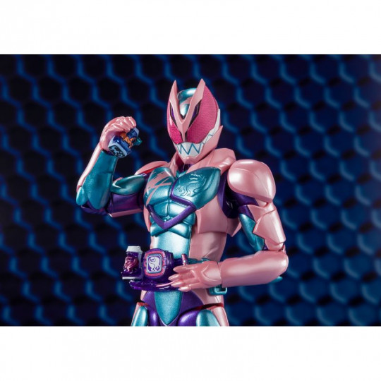 Kamen Rider Aguilera Queen Bee Genome