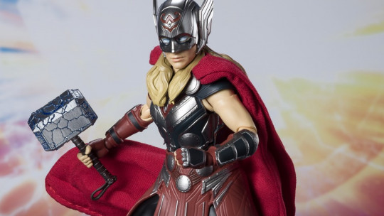 Mighty Thor (Thor/ Love &amp; Thunder)