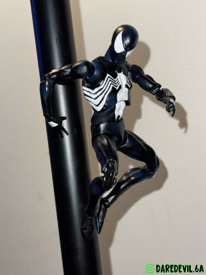 Display by MudpooL