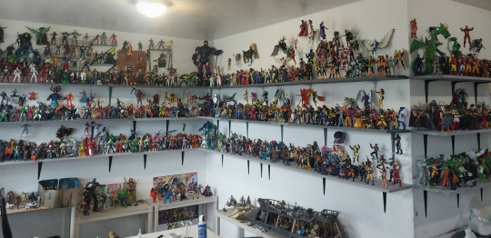 Display by Biggoatmoney