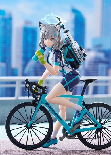 Shiroko Sunaookami