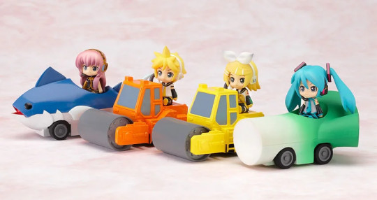 Plus: Vocaloid Pull-Back Cars