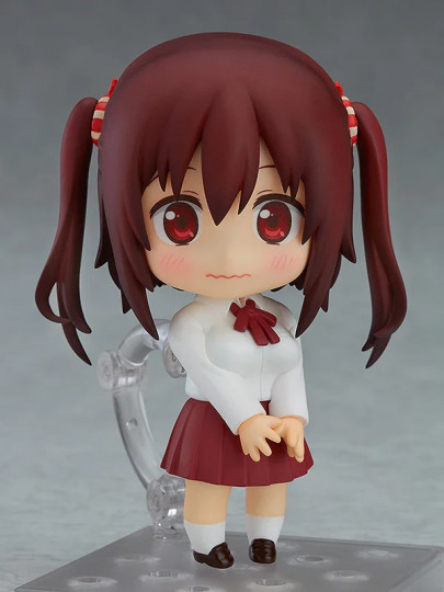 Nana Ebina