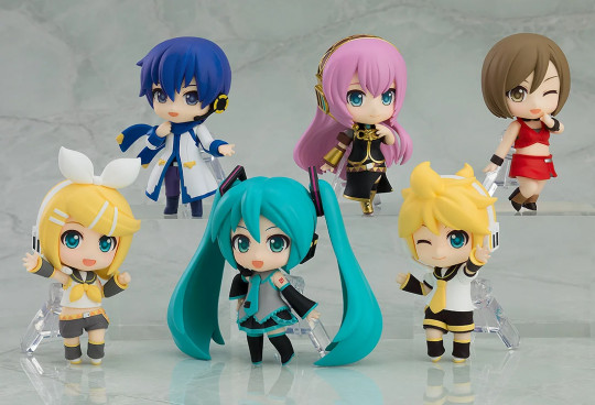 Surprise Piapro Characters