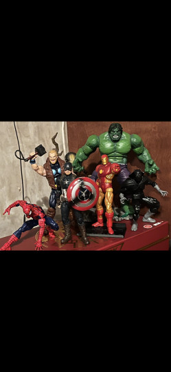 Display by PlayMakesToys