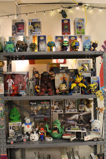 Display by Magneto_Oqcb