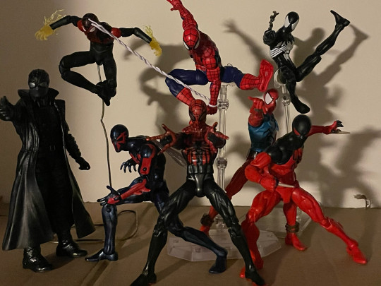 Display by Ralfyc