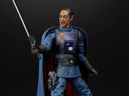 Star Wars: The Black Series Credit Collection Moff Gideon (The Mandalorian) Exclusive