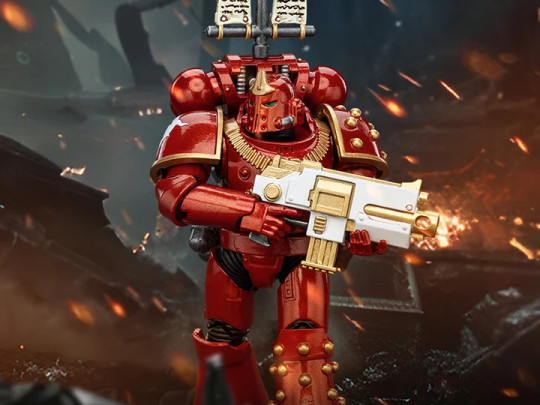 Warhammer: The Horus Heresy Thousand Sons Legion MK IV Tactical Squad Legionary with Legion Vexilla