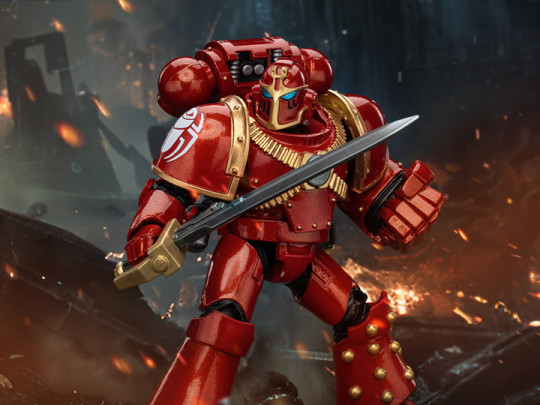 Warhammer: The Horus Heresy Thousand Sons Legion MK IV Tactical Squad Sergeant with Power Fist