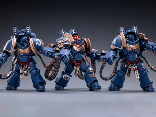 Ultramarines Aggressors Set
