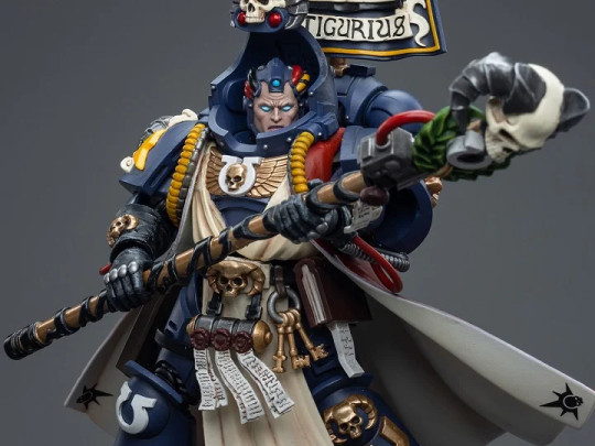 Ultramarines Chief Librarian Tigurius
