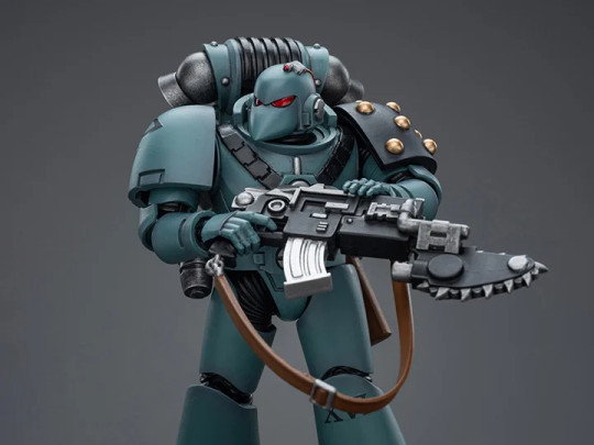 Warhammer: The Horus Heresy Sons of Horus MKVI Tactical Squad Legionary with Bolter & Chainblade
