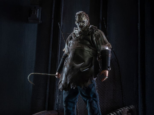 The Texas Chainsaw Massacre (2003) Exquisite Super Series Thomas Hewitt 1/12 Scale PX Previews Exclusive Action Figure