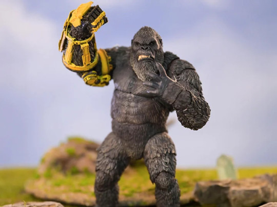 Godzilla x Kong: The New Empire Kong (Beast Glove) PX Previews Exclusive