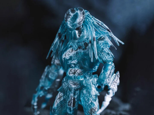 Alien vs. Predator Chopper Predator (Active Camouflage) PX Previews Exclusive