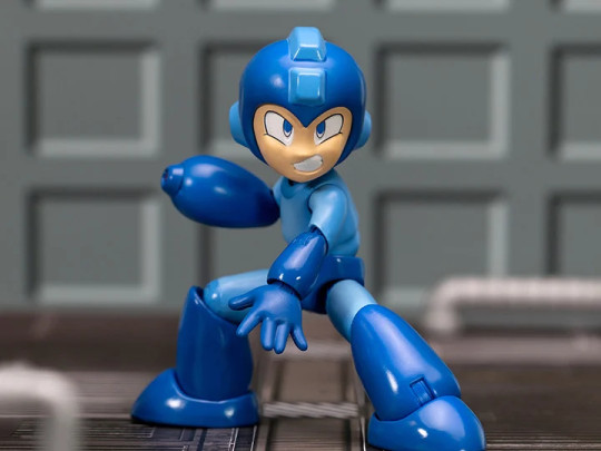Mega Man 1/12 Scale Action Figure