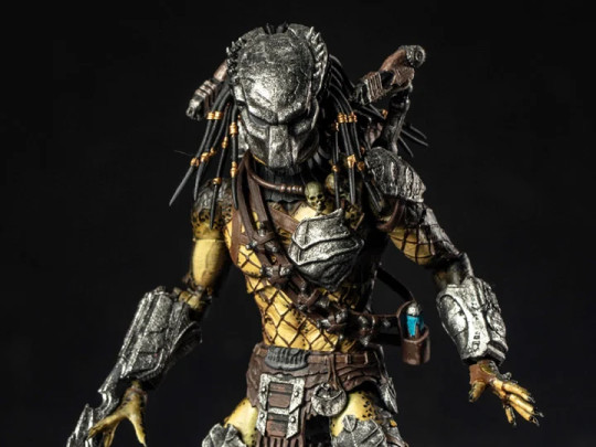 Exquisite Mini Alien vs. Predator: Requiem Wolf Predator PX