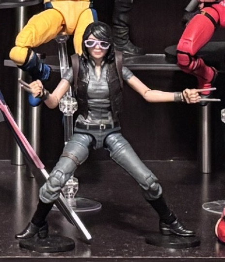 Display by Nerdy: X-23