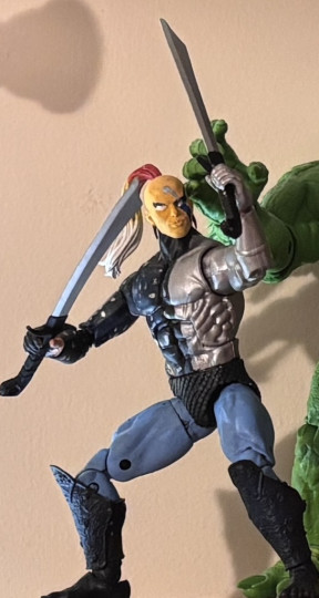 Display by Nerdy: Raza Longknife
