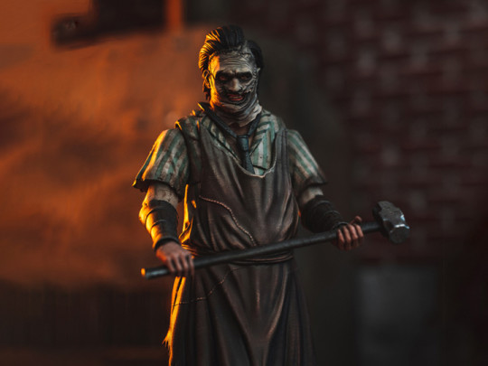 The Texas Chainsaw Massacre (2003) Leatherface