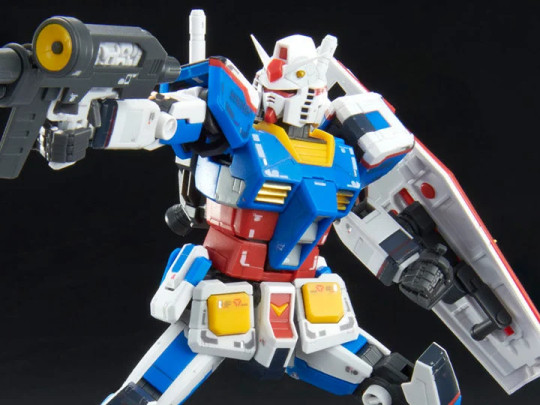 Gundam Build Real RG RX-78-2 Gundam (Team Bright Custom) Exclusive 1/144 Scale Model Kit