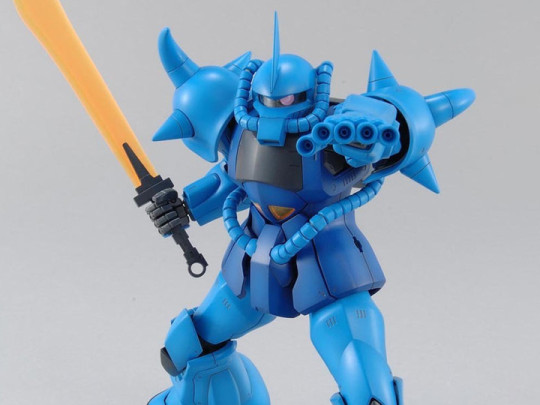 Mobile Suit Gundam MG MS-07B Gouf (Ver. 2) 1/100 Scale Model Kit