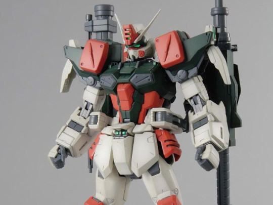 Mobile Suit Gundam SEED Destiny MG Buster Gundam 1/100 Scale Model Kit