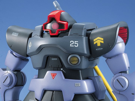Mobile Suit Gundam MG MS-09 Dom 1/100 Scale Model Kit