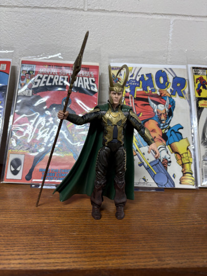 Display by El_peckbo: Loki