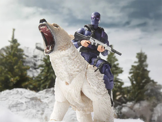 G.I. Joe Classified Series Snake Eyes &amp; Polar Bear Action Figure Set