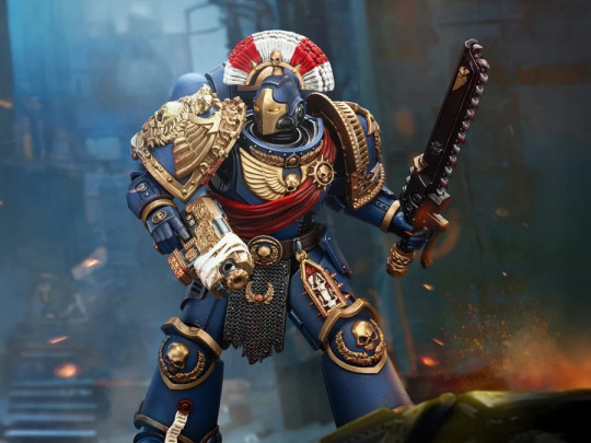 : Space Marine 2 Ultramarines Relic Secundus Armor with Artificer Bolt Rifle, Chainsword and Bolt Pistol