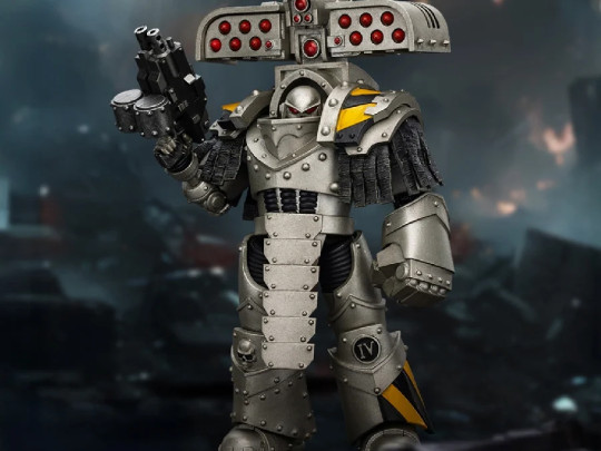 Warhammer: The Horus Heresy Iron Warriors Tyrant Siege Master Terminator with Rocket Launcher