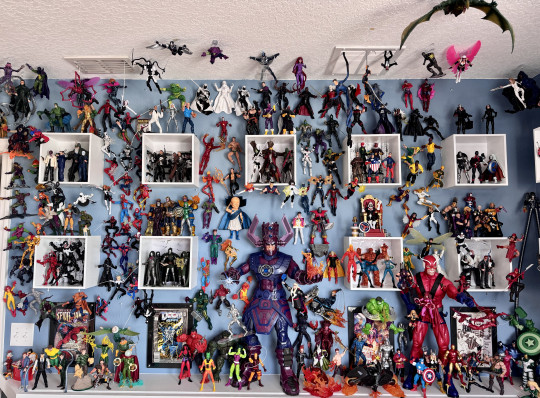 Display by Huntaur