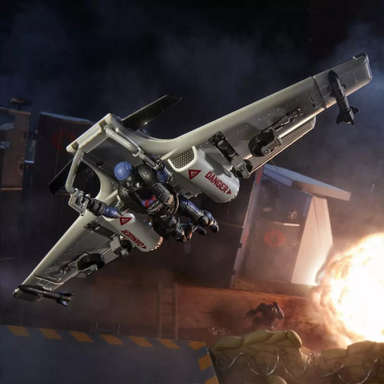 Display by Eclipce: Cobra C.L.A.W.**