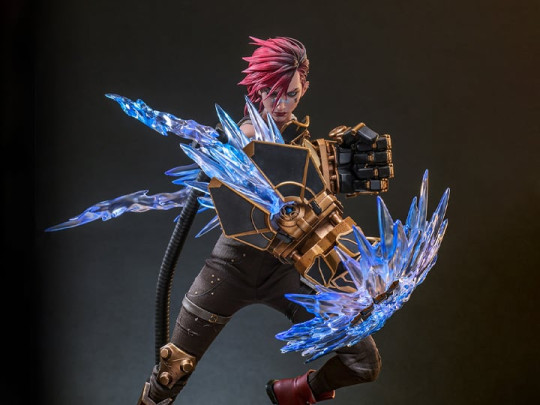 Vi