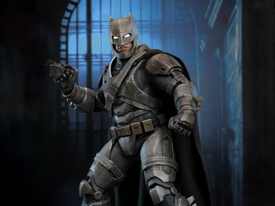 Hot Toys 2025 Batman v Superman: Dawn of Justice MMS742D62 Armored