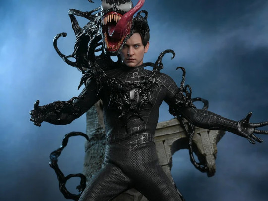 Spider-Man 3 MMS728 Spider-Man (Black Suit) Deluxe
