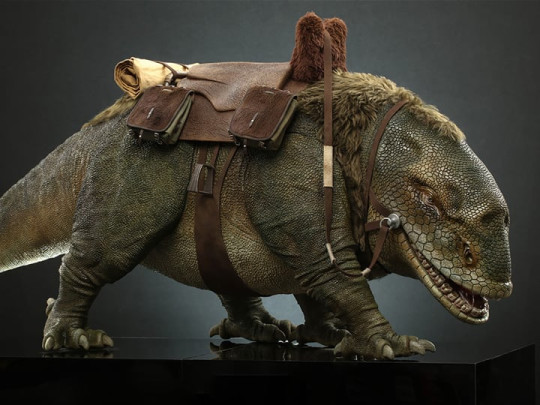 Star Wars Episode IV: A New Hope MMS720 Dewback (Deluxe Ver.)