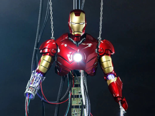 Iron Man DS003 Mark III (Construction Version) 1/6th Scale Collectible (Reissue)