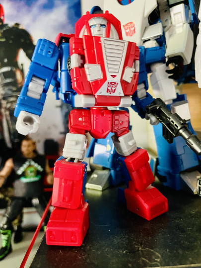 Display by Brock2099: Transformers Legacy: United Deluxe Class G1 Universe Autobot...