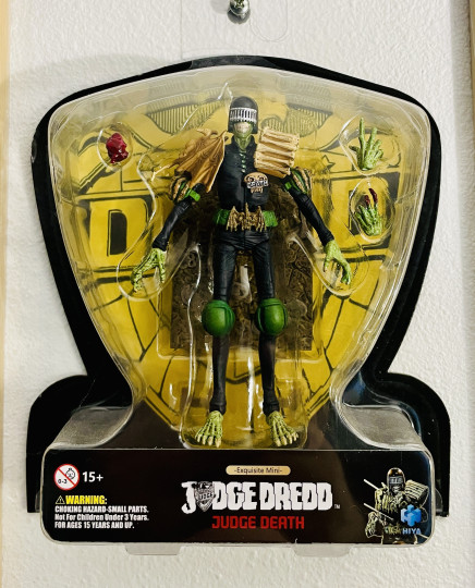 2000 AD Exquisite Mini Series Judge Death 1:18 Scale PX Previews Exclusive Figure