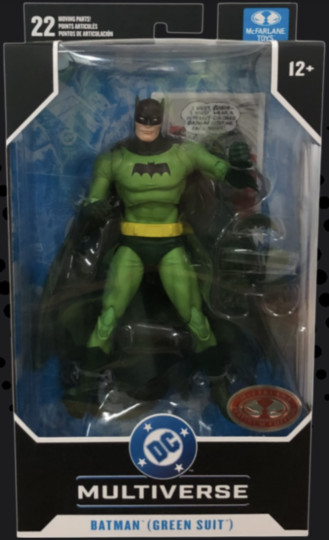 Display by Cyclops_T3Lu: Batman (Green Suit)