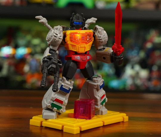 Display by IronManFan72: Grimlock (Robot Mode)