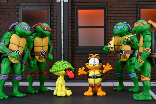 Neca Ultimate 2026 Teenage Mutant Ninja Turtles x Garfield