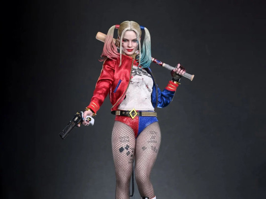 Suicide Squad (2016) MMS Harley Quinn