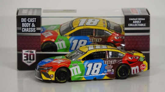 18 - Kyle Busch - M&amp;M's (2021)