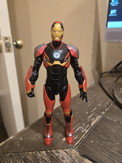 Display by Captain74: Iron Man (Mark 72)