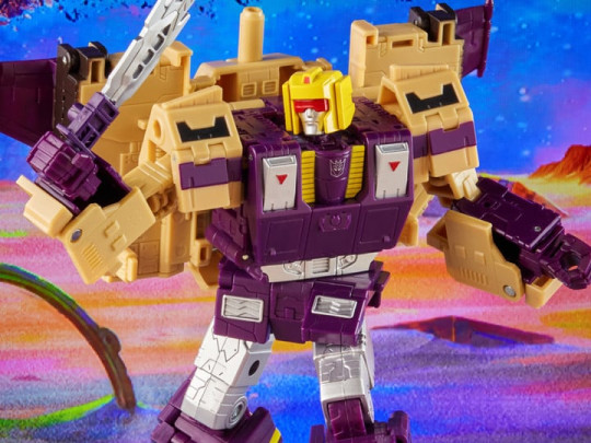 Transformers: Legacy Leader Blitzwing